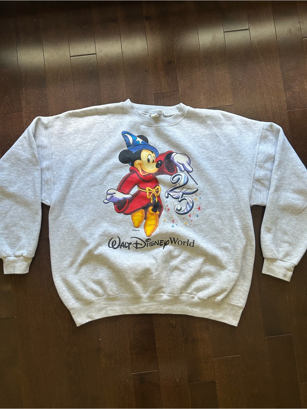 90’s Vintage Disney Mickey Mouse Sorcerer Crewneck Sweatshirt